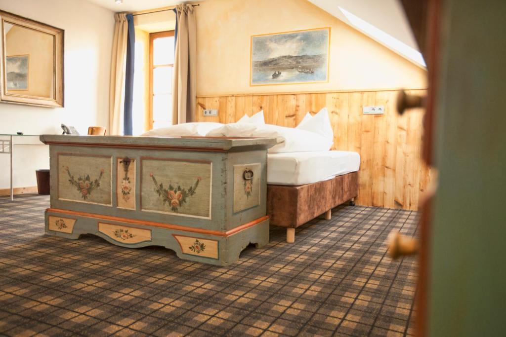Die Post Landgasthof Aufkirchen Berg am Starnberger See Habitación foto